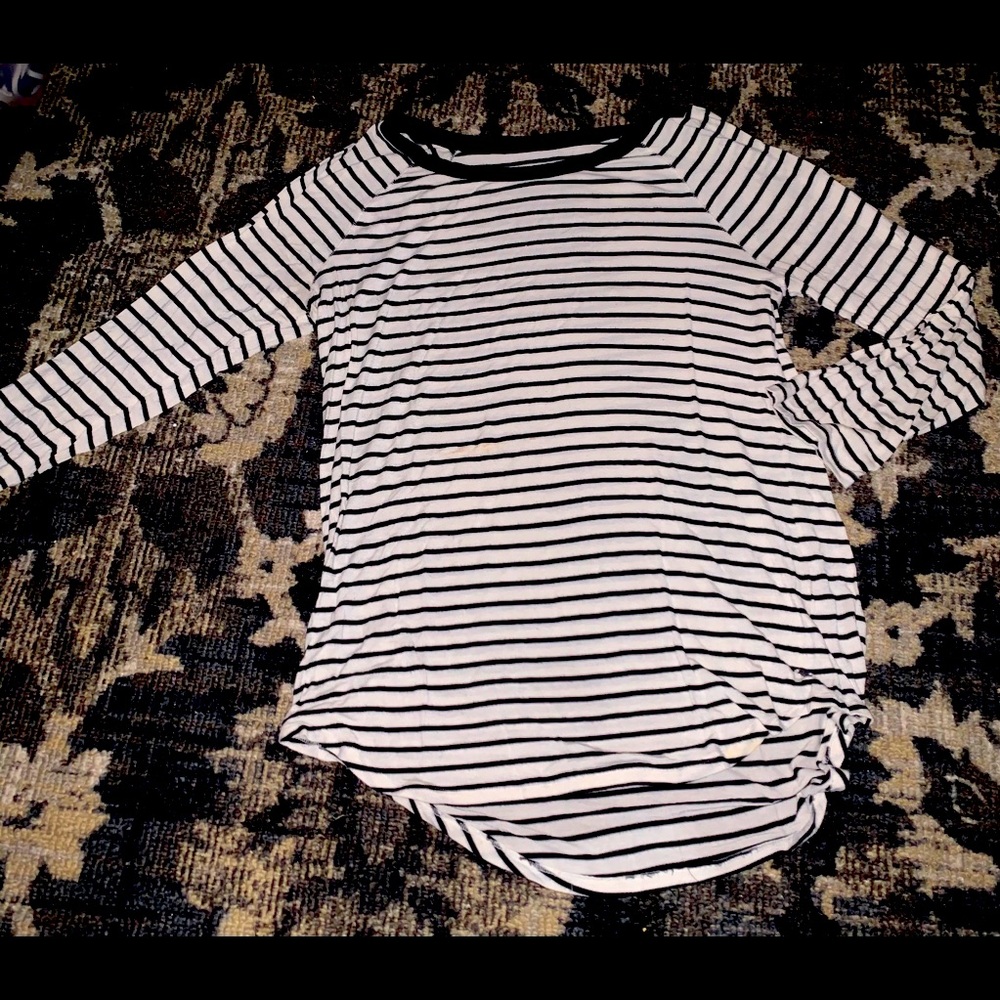 American Eagle quarter sleeve Soft & Sexy shirt!!